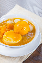 mango iced dessert