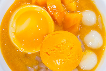 mango iced dessert