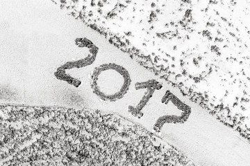 Inscription 2017 on the snow