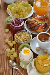 Healthy vegetarian breakfast