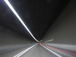 tunnel traffic
