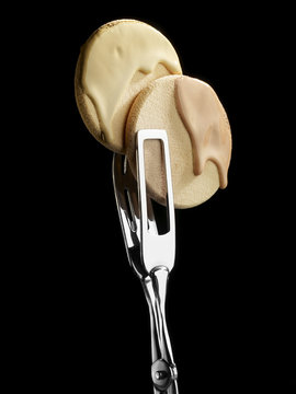 cr&egrave;me fond de teint