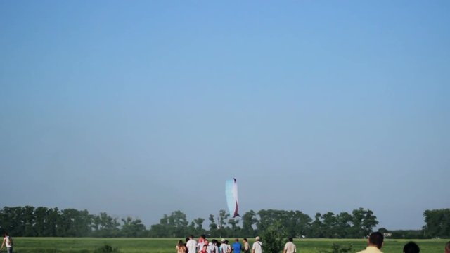 para motor flying in the sky