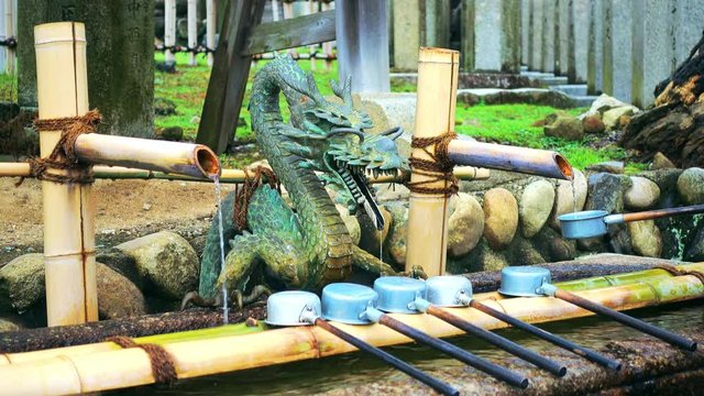 Japanese Cho-Zu with dragon head