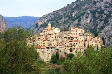 Peillon un joli petit village perchè