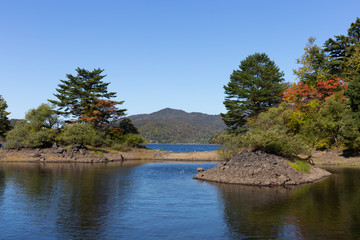 朝の檜原湖