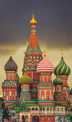 Fototapeta na wymiar St. Basil's Cathedral in Moscow in the summer
