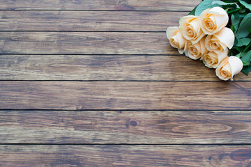 roses on a wooden background