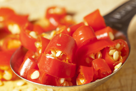 A tablespoon of chopped fresh red hot pepper
