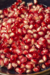 fresh pomegranate seeds 