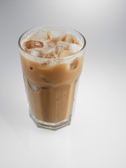 milk tea with ice