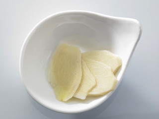 ginger sliced