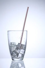glass of ice
