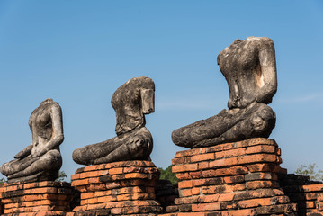 Fototapeta na wymiar Broken Buddha in Wat Phra Si Sanphet at Ayutthaya province Thailand