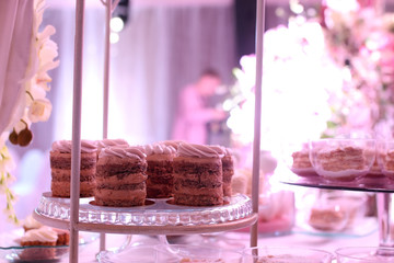 candybar table restaurant