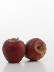 red apple