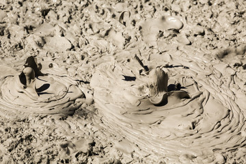 Brodelndes Schlammloch in Vulkangebiet