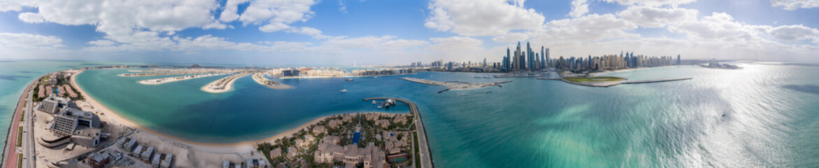Fototapeta premium Aerial panoramic view of Palm Jumeirah Island and Marina, Dubai