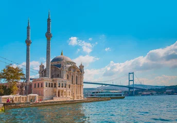 Papier Peint photo Temple Ortakoy mosque and Bosphorus bridge, Istanbul, Turkey