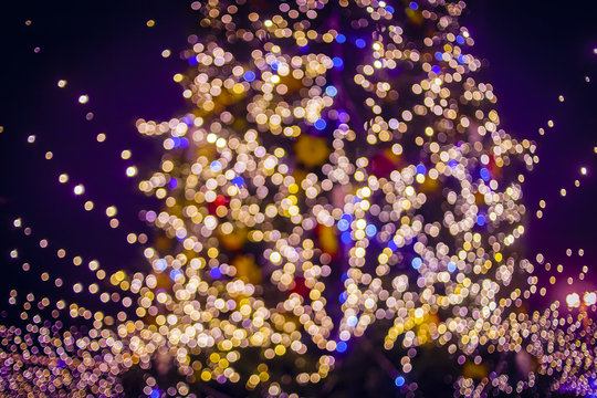 Christmas bokeh in the city