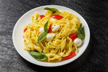 イタリア食材　生パスタ　 fresh pasta and Italian ingredients