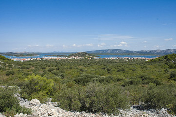 Fototapeta na wymiar coast near Murter in Croatia