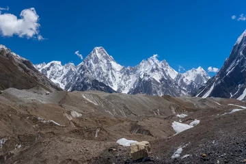 Crédence de cuisine en verre imprimé Gasherbrum Gasherbrum massif mountain behind Baltoro glacier, K2 trek, Paki