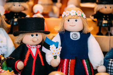 Souvenirs Ethnic Folk National Wooden Dolls Toys At European Estonia