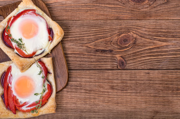 Red pepper and baked egg galettes 