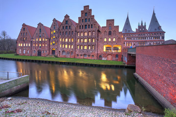 Lübeck - an der Holstenbrücke