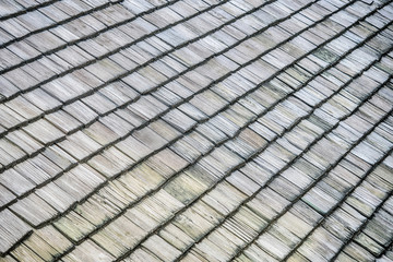 Wooden roof shingles