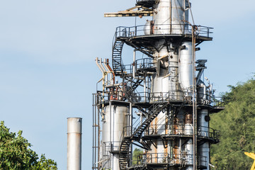 oil and gas processing plant