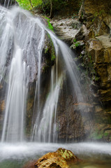 Fototapeta na wymiar silver stream waterfall
