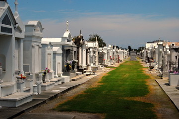 Friedhof 11