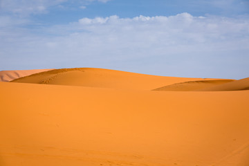 Naklejka na ściany i meble Sand dunes of the Sahara desert, Morocco