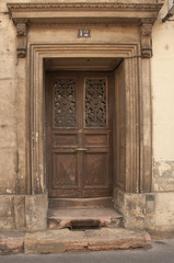 Fototapeta na wymiar Ancient Door, Chalon sur Saone, France