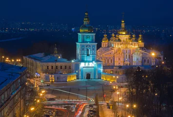 Papier Peint photo Kiev Illuminated Saint Michael's Square _  Kiev