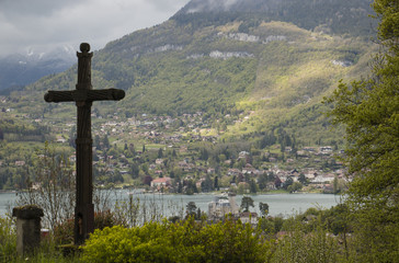 The view of Annecy lake