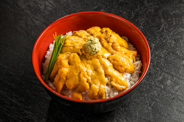 北海道産　最高級ウニ丼　 sea urchin bowl highest grad