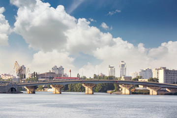 Fototapeta premium View of river in city