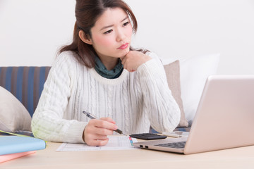 確定申告・女性