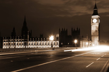 Fototapeta na wymiar Big Ben and Houses of Parliament at evening
