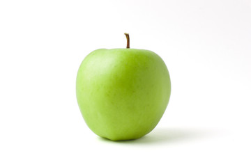 Green apple, isolated on white background
