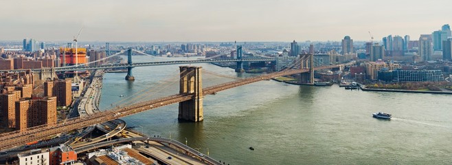 Naklejka premium Manhattan and Brooklyn Bridges