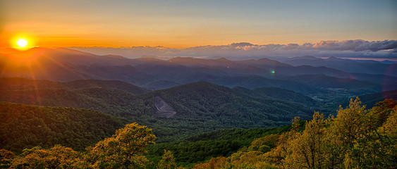 Blue Ridge Parkway summer Appalachian Mountains Sunset - obrazy, fototapety, plakaty