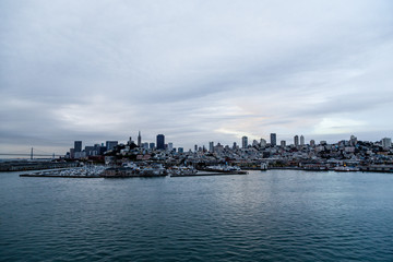 Obraz premium Dawn Over San Francisco Piers