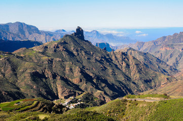 Obraz premium Roque Bentayga en Gran Canaria, España