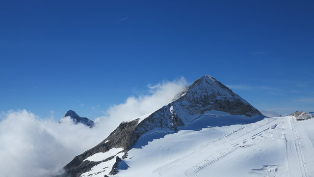 sch&ouml;ner Winter und viel Schnee im Skigebiete am Hochgurgl im Oetztal