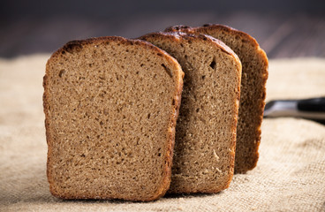 whole grain bread 