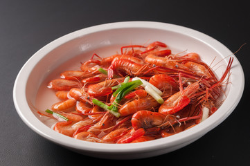Boiled shrimps with salt